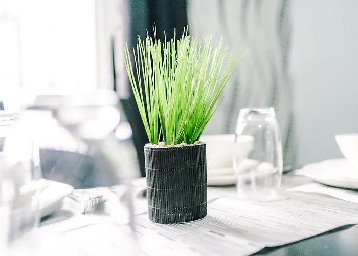 Holiday home 65 Inch Tv & Luxurious 2 Bedroom For Your Ultimate Getaway Bradford (West Yorkshire)