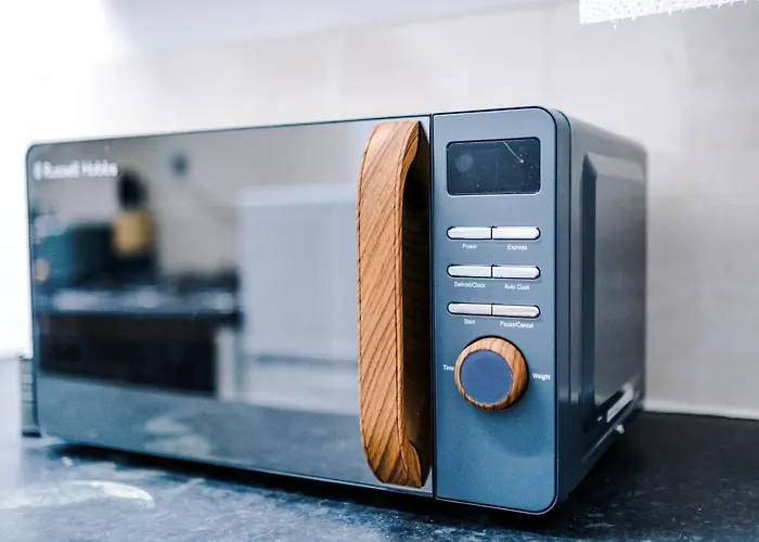 Casa de Férias 65 Inch Tv & Luxurious 2 Bedroom For Your Ultimate Getaway *